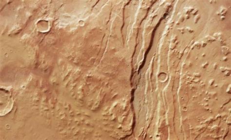 Mars’s Ground Cracks Open—Scientists Reveal New Insights into the Red Planet’s Past
