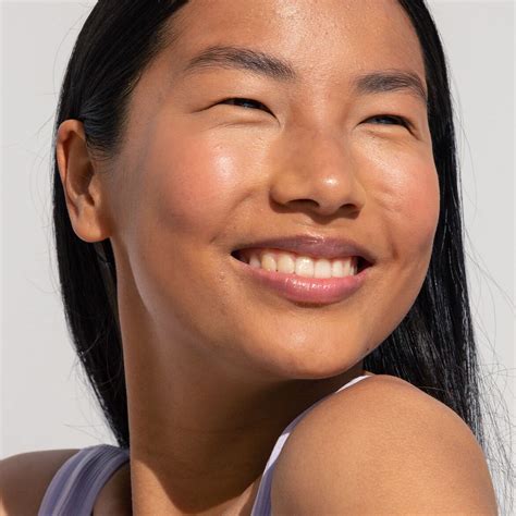 How Long Does Sunscreen Last Once Applied? | Cetaphil US