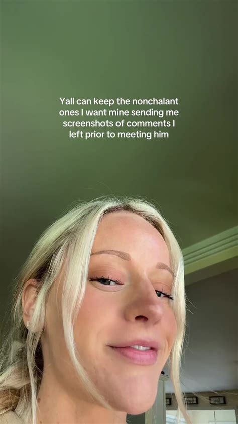 Erica Lovely (@erica_lovelyyy) - Urlebird