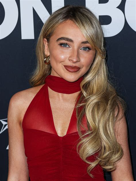 Thanks To This Iconic 1970s Band, We Now Have Sabrina Carpenter's Short ...