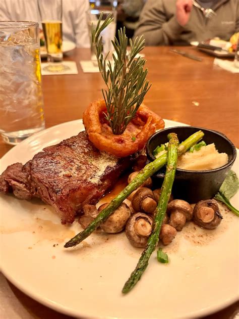 Land Ocean Restaurant Meridian | 2902 N Eagle Rd, Meridian, ID 83646, USA