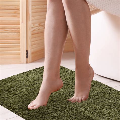 CozeCube Olive Green Bath mats for Bathroom Non Slip, Ultra Soft Fluffy ...