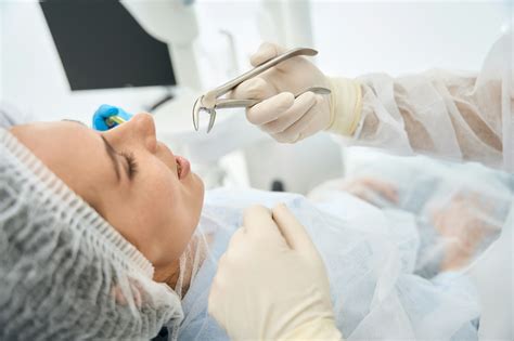 Looking for Wisdom Tooth Extraction in Hull - Spring Dental Practice ...
