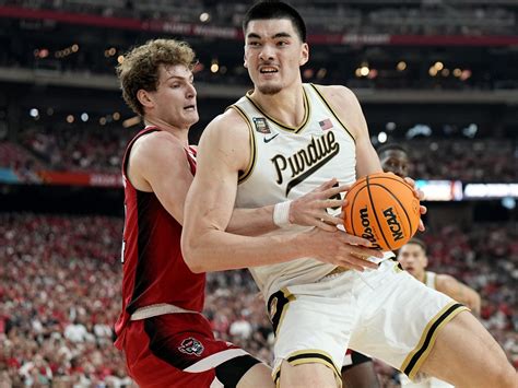 Zach Edey says he is playing for Canada at Olympics | Toronto Sun