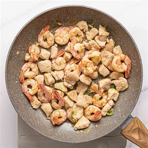 Chicken And Shrimp Alfredo Chicken And Shrimp Alfredo (Made In One