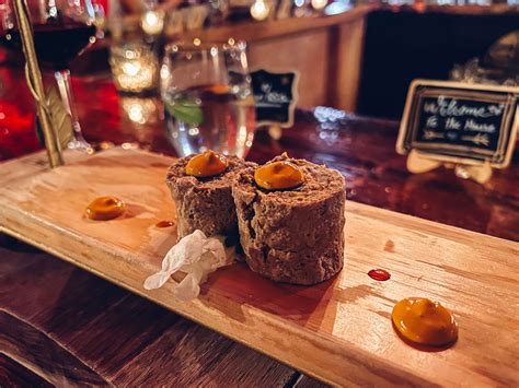 A meal at House Of Food Porn will take years to fully process - Review ...