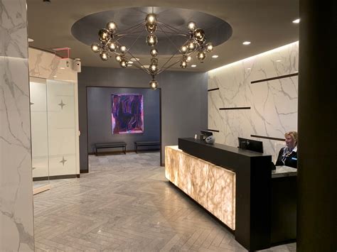 Review: United Airlines Polaris Lounge Los Angeles (LAX) - Live and Let ...