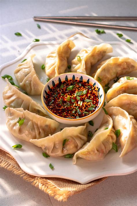 Pan fried pork dumplings with cabbage – Artofit