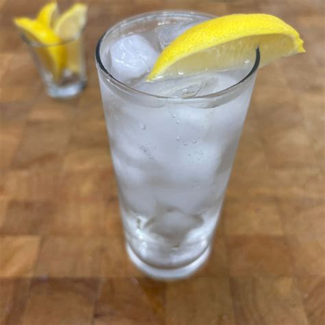 The Best Vodka And Sprite Cocktail | Occasional Cocktails