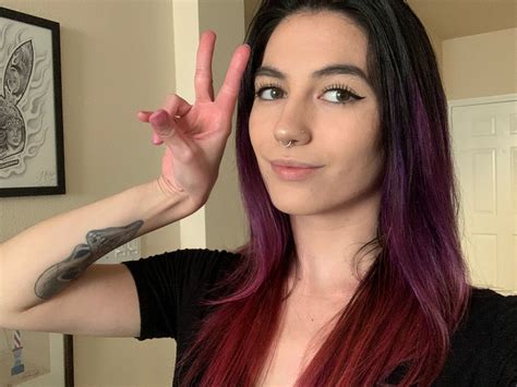 Megan Mistakes ️ Live Cams | Skype, Teams, Discord & Telegram