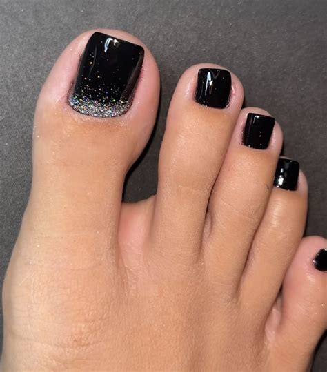 Épinglé par Jerian sur Nails | Vernis à ongles, Vernis à ongles pour mariage, Orteils de acryliques