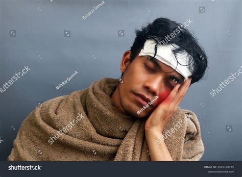 Sick Man Compress On Head Hot Stock Photo 2515170775 | Shutterstock