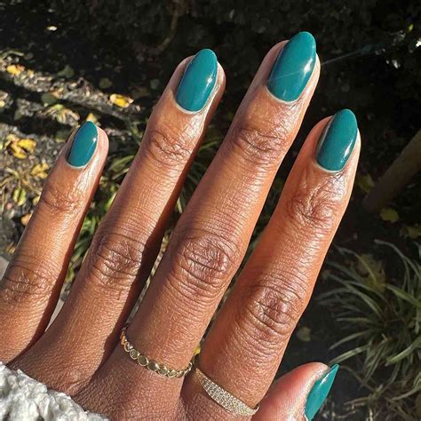16 Fall Nail Color Guide for Dark Skin – Chic & Seasonal Trends - Women ...