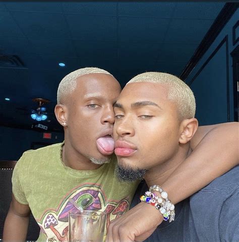 Pin by Kelvin Desmots on Aesthetic | Cute gay couples, Black gay, Cute ...