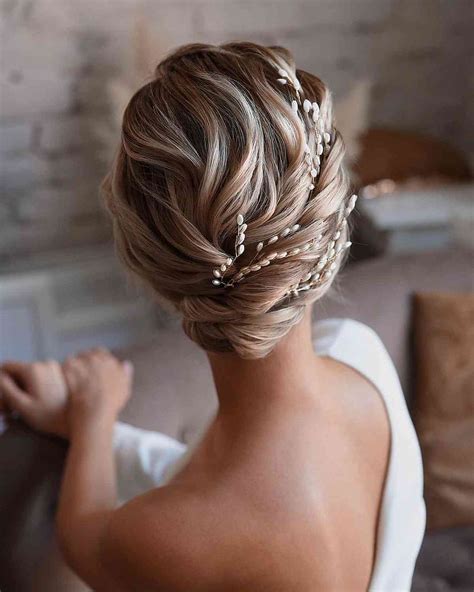 Very Short Hair Updo Ideas