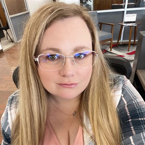 Britney Yates - Professional Recruiter - M&J Transportation, Inc ...