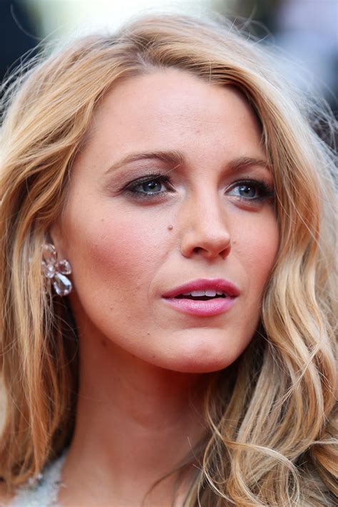 Blake Lively's Half-Up Half-Down Hairstyle Is Super Versatile | British ...