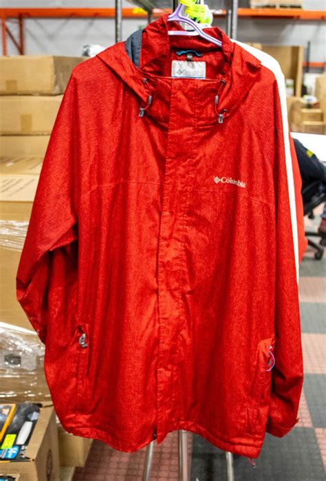 MENS RED COLUMBIA XXL SPRING JACKET WITH HOOD