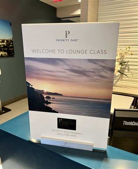 Lounge Review: The Club at LAS (Terminal 3) - Where Dreams Go to Die ...