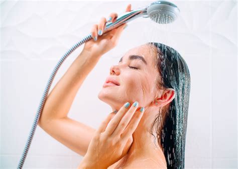 Exploring the Skin and Hair Benefits of Cold Showers - Loving Life