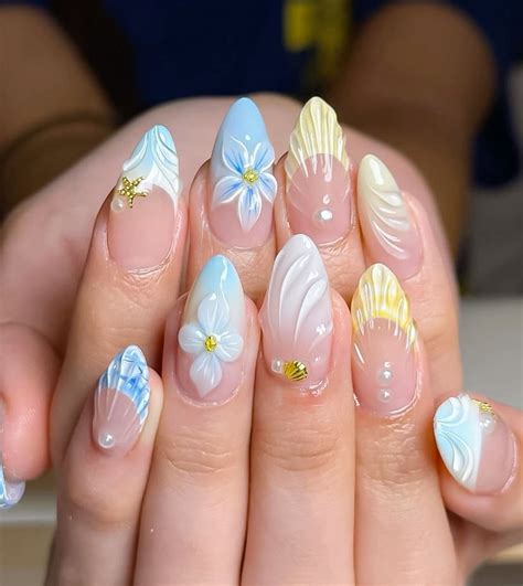 Almond shaped short nails inspo in 2025 | Beach nails, Gel nails ...