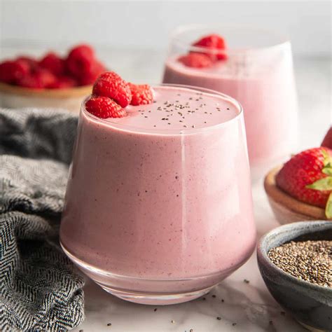 Easy Protein Smoothie Recipes: Delicious & Healthy Shakes