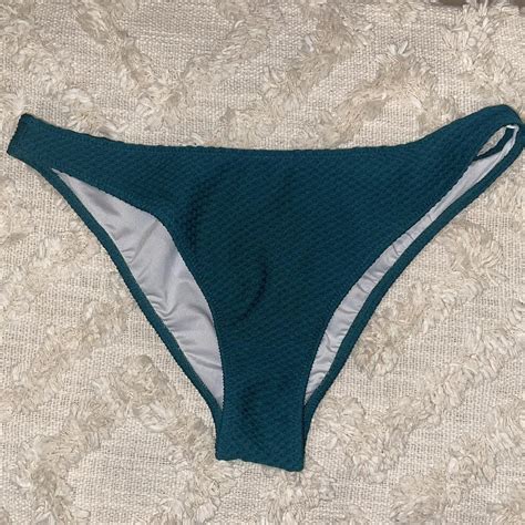 Shade & Shore emerald green textured 2 piece bikini... - Depop