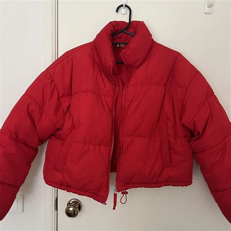 Red cropped puffer jacket from H&M, perfect for... | Depop