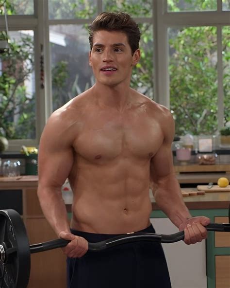 73 ideas de Hombres atractivos en 2025 | hombres atractivos, hombres, martin barba