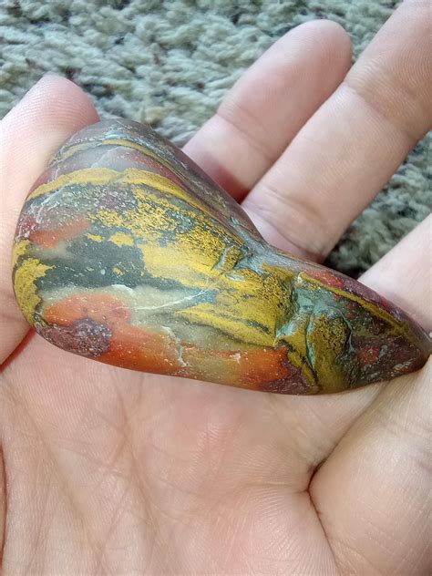 What is this rock? Found in Wisconsin : r/whatsthisrock