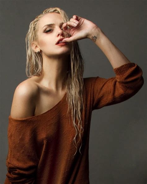 Emily Sweet Onlyfans