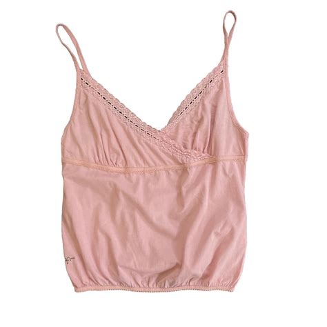 Women's Pink Vest | Depop