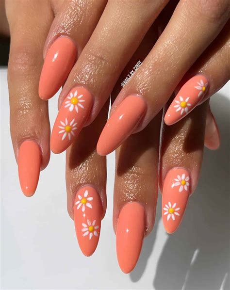 33 Trendy Summer Nail Inspo [2024] You’ll Want to Copy