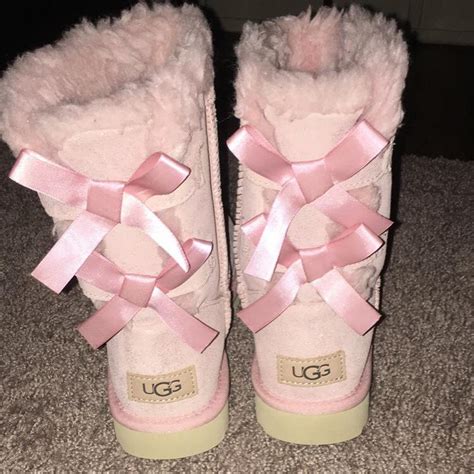 Uggs With Bows Pink