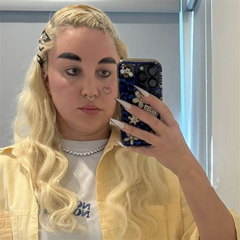 Amanda Bynes Launches OnlyFans