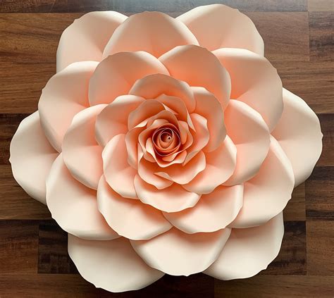 Free Template For Paper Flowers, Free giant paper flower template i’ve ...