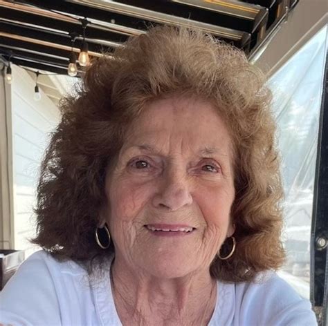Carol Hefflefinger Obituary - Middletown, PA | Matinchek Funeral Home