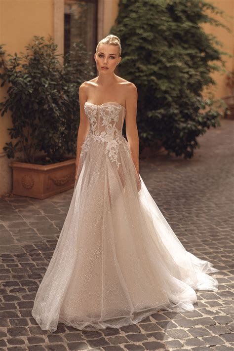 Designers: White of Raleigh - White of Dublin - White of Raleigh