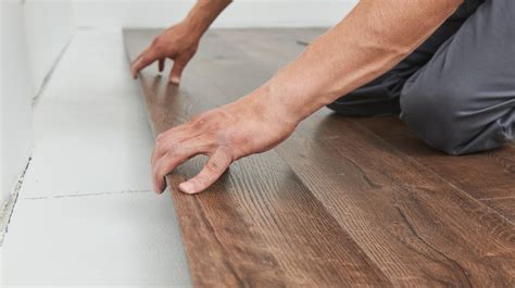 Can You Use Vinyl Flooring In Your Garage?