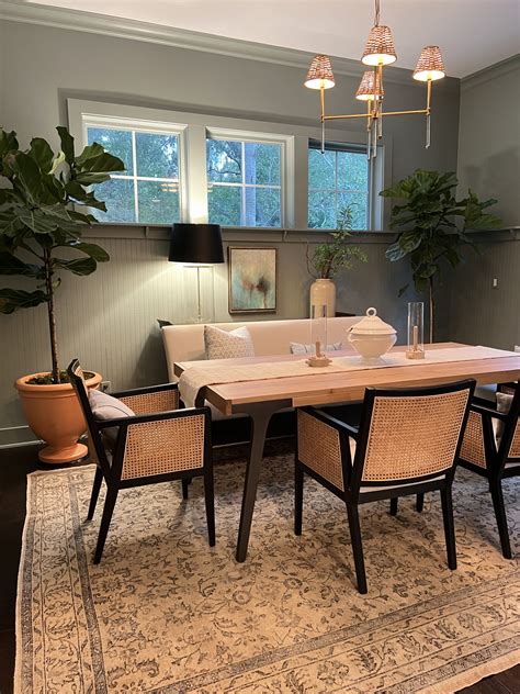 Beautiful & Elegant decorate dining room table ideas for your next ...