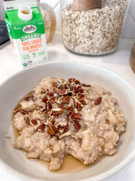 Egg White Oatmeal - Natasha Pehrson