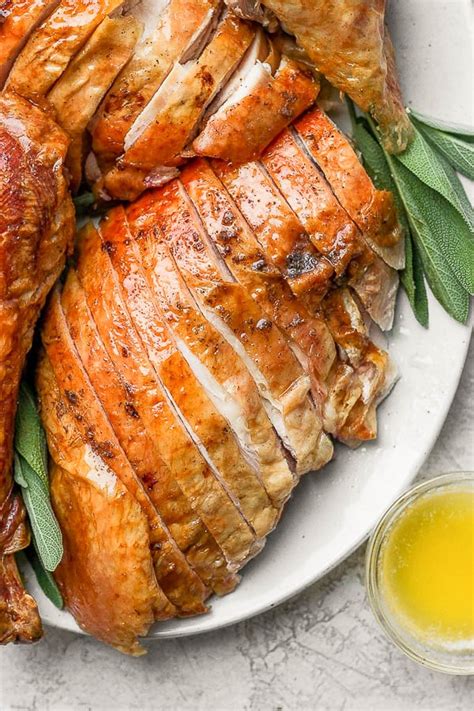 How Long Does It Take To Smoke A Turkey? – THEKITCHENTODAY - how long does take smoke turkey