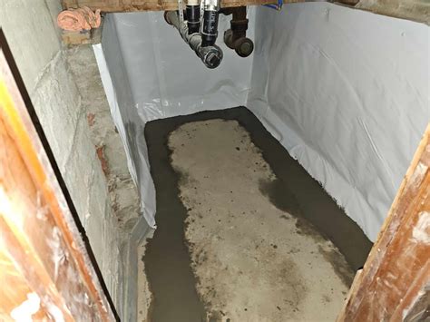 How To Fix A Leaking Basement Wall? | Lamunyon