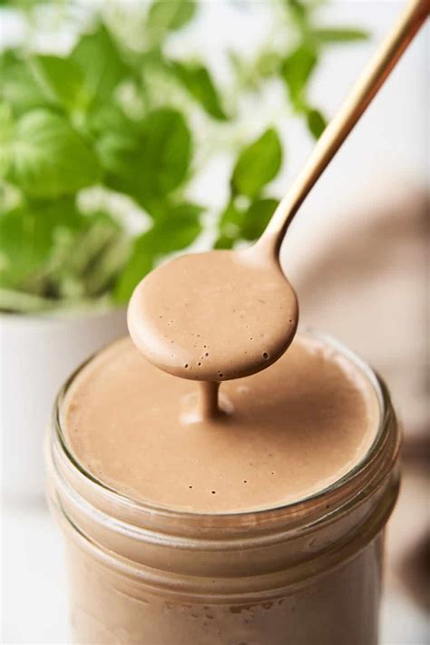 5-Minute Creamy Balsamic Dressing