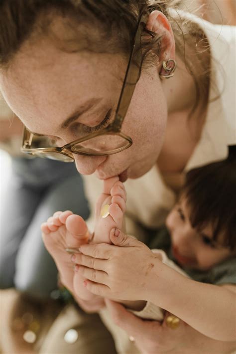 Feet Kissing Photos, Download The BEST Free Feet Kissing Stock Photos ...