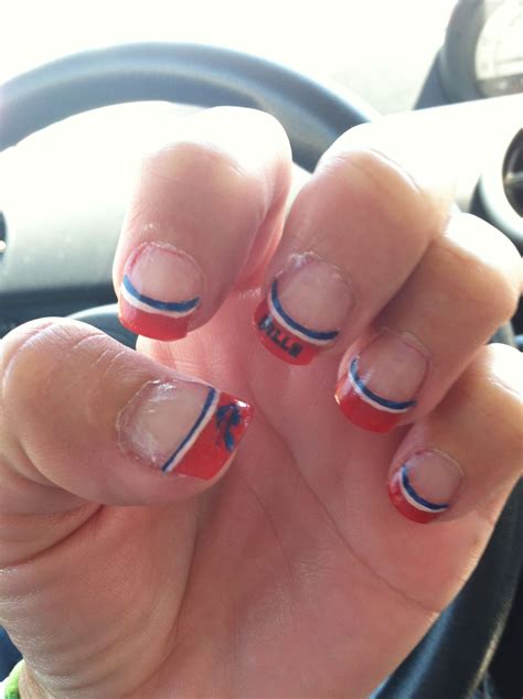 Buffalo Bills nails for football season | Buffalo bills nails, Cute ...