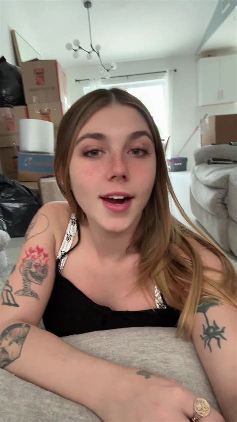 1.1K hearts, 19 shares, 12 | alexisevans (@ittybittiesarebetter)