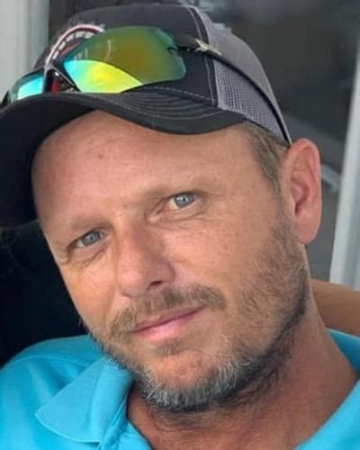 Raymond "Chucky" Charles Iles Obituary (2025) - Dayton, TN - Vanderwall ...