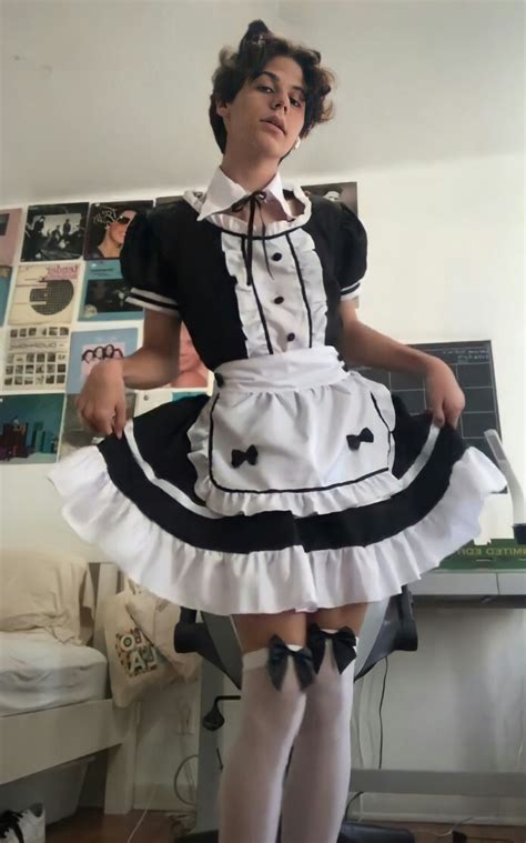18 Boy maids :) ideas | guy in maid outfit, male maid cosplay, guy maid ...