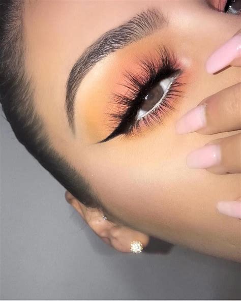 Simple colorful eye makeup for hazel brown eyes. Winged liner and ...